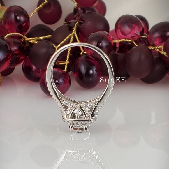 NEW 925 STERLING SILVER WOMENS WEDDING ENGAGEMENT DIAMOND SET RING - Picture 3 of 3